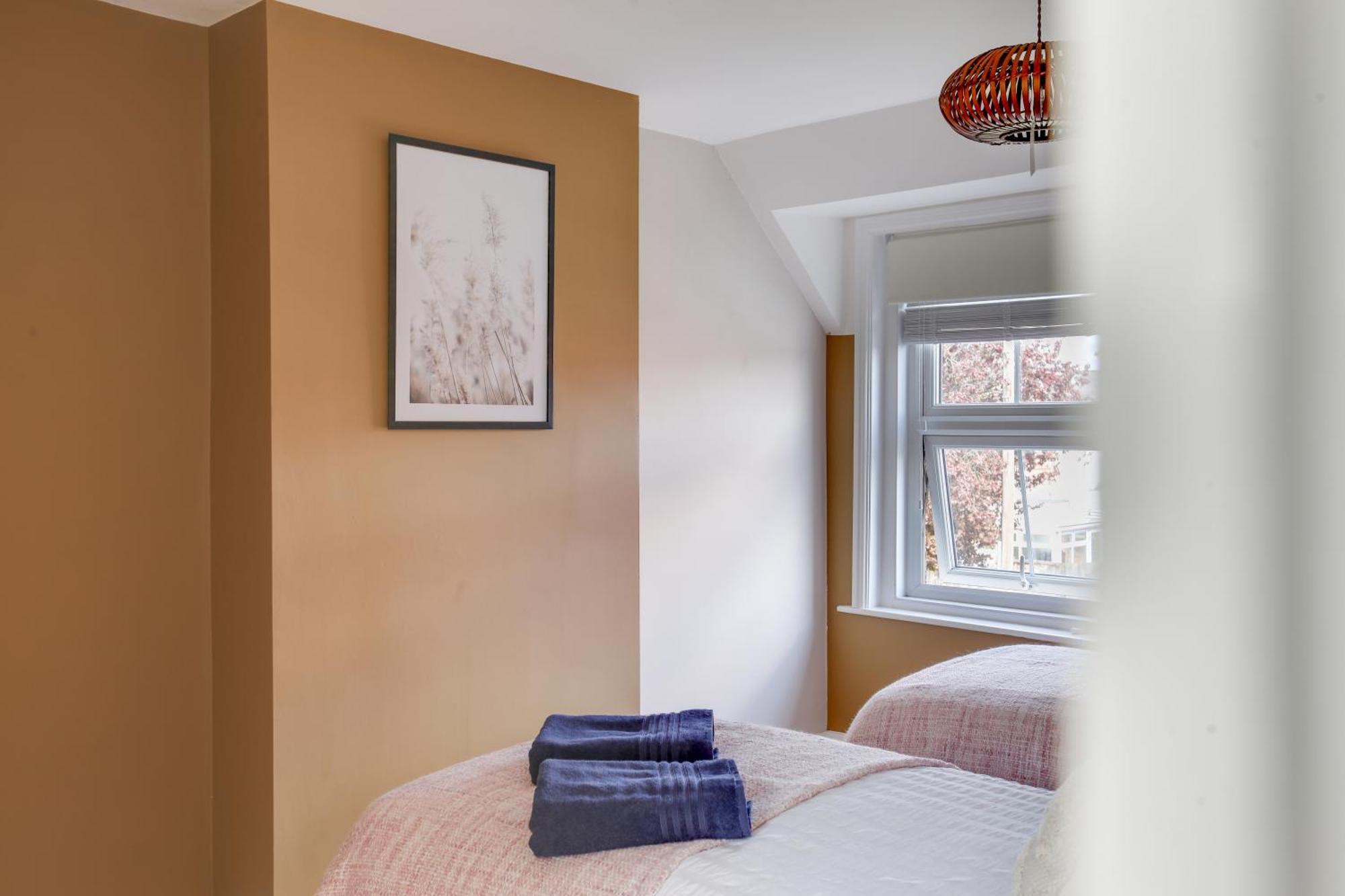 Cosy 3 Bedroom House With Free Parking And Wifi Colchester Kültér fotó
