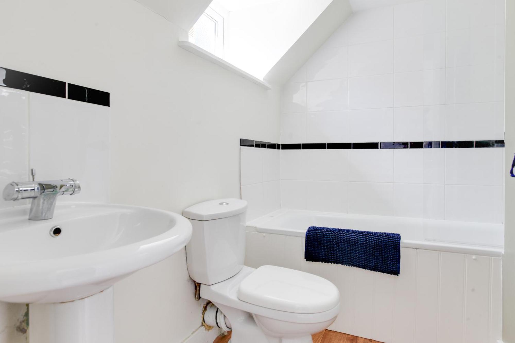 Cosy 3 Bedroom House With Free Parking And Wifi Colchester Kültér fotó